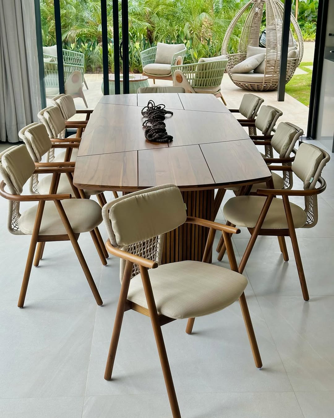 Mesa de jantar design — RR Design Casa Limeira