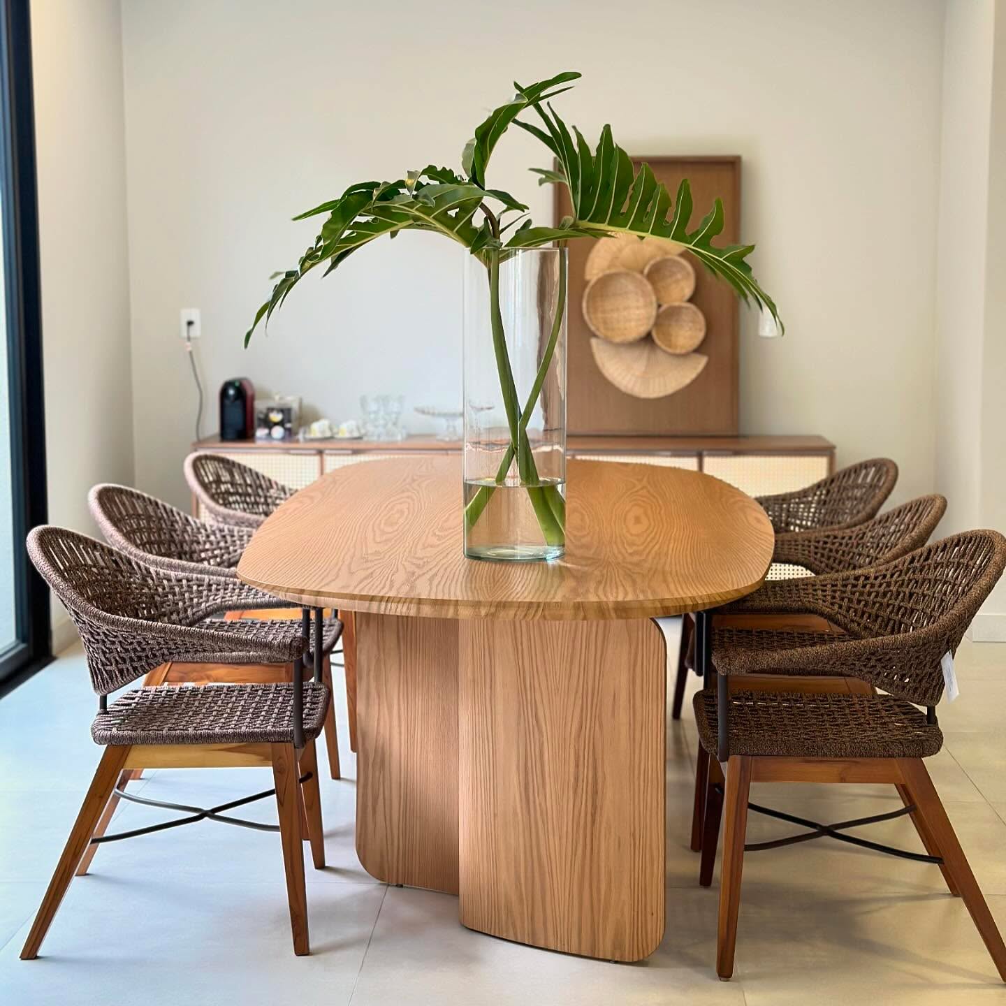 Mesa e cadeiras — RR Design Casa
